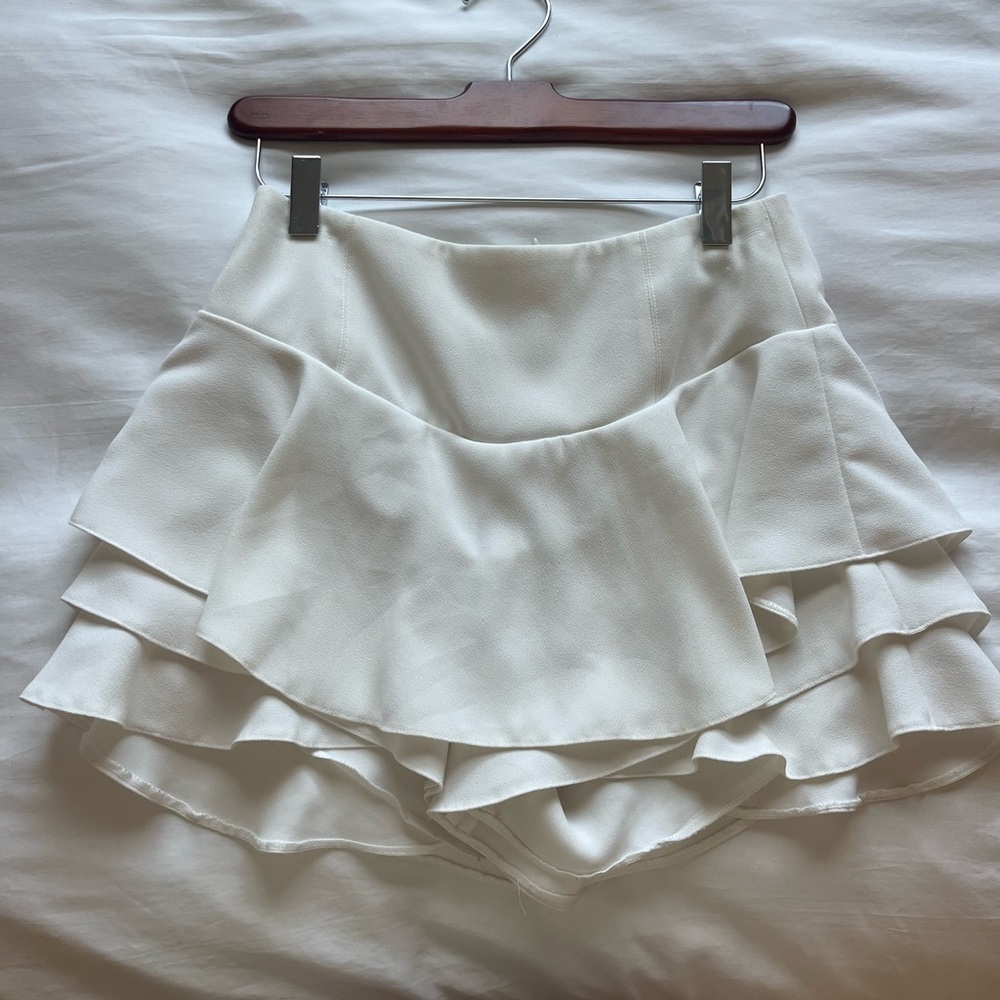 Zara white skort